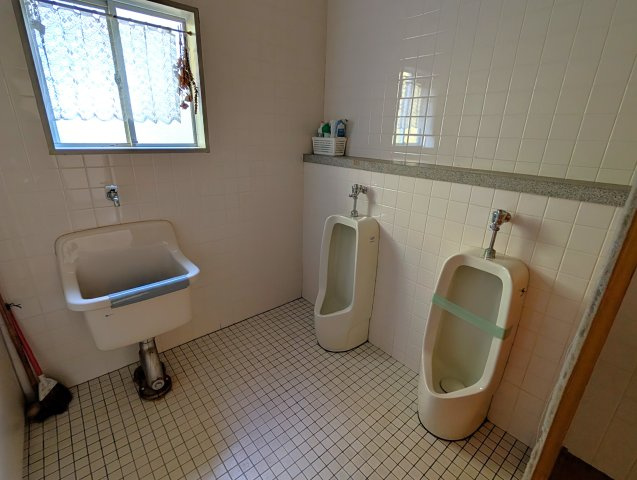 津山市大田　店舗事務所のトイレ