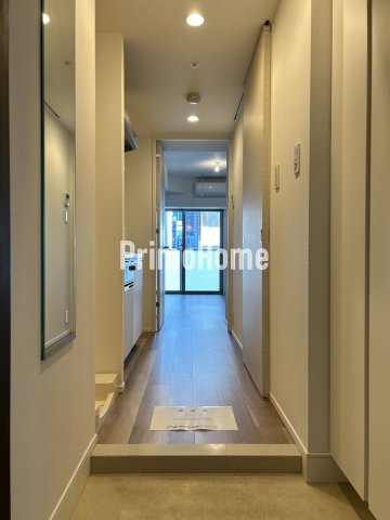 プラウドフラット外神田の玄関