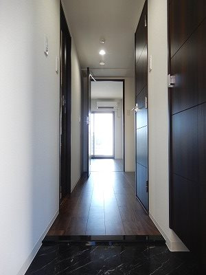 【玄関】 | アスヴェル阿波座BLUE EARTH