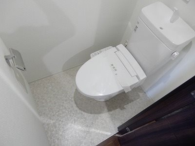 【トイレ】 | アスヴェル阿波座BLUE EARTH