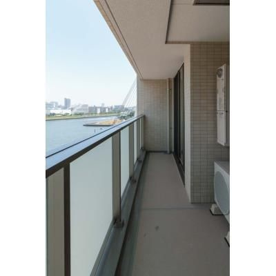 【バルコニー】 | グランパレス東京八重洲アベニュー