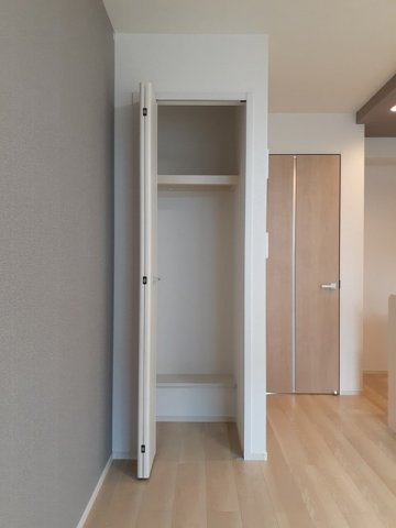 フォンハウス　志家の収納