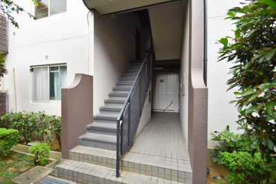 【ロビー】 | シュロス若江