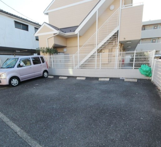 ベルピア南行徳5の駐車場|他部屋参考写真