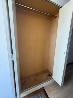  | じぇいずビル | 玄関脇収納スペース