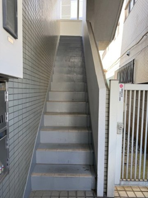  | じぇいずビル