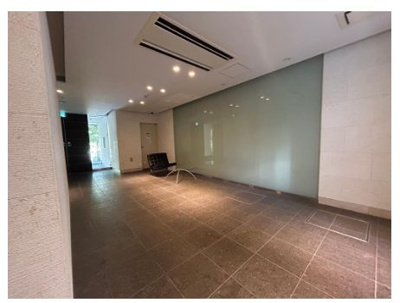 【ロビー】 | ザ・パークハウス新宿柏木 | 建物の内部です