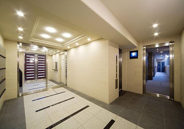 プレサンス本駒込アカデミアのロビー