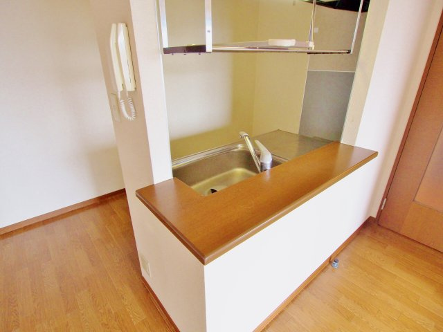 広島市安芸区矢野東４丁目のアパートのキッチン
