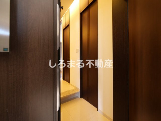 セイワパレス玉造の玄関