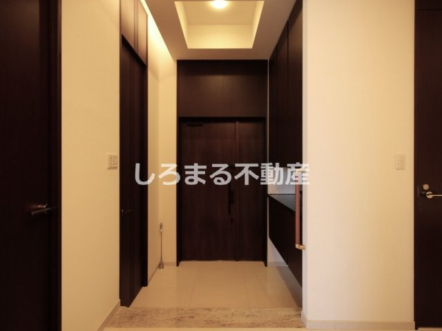 セイワパレス玉造の玄関