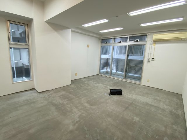 アイワプラザ 402号の内装