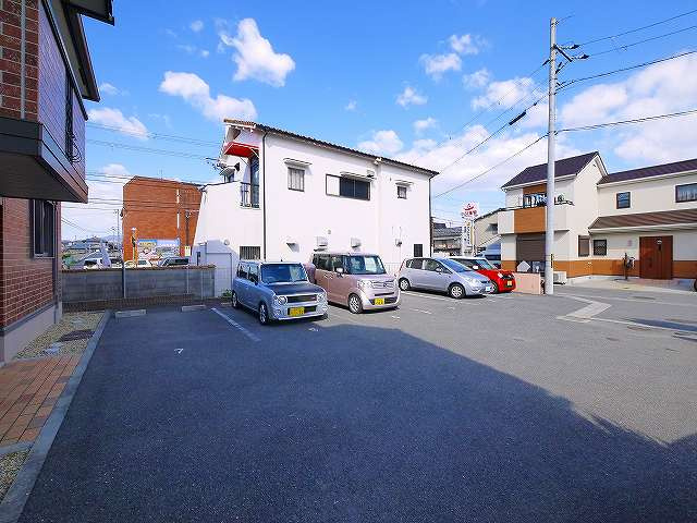 サンハイム　壱番館の駐車場|カースペースがあります