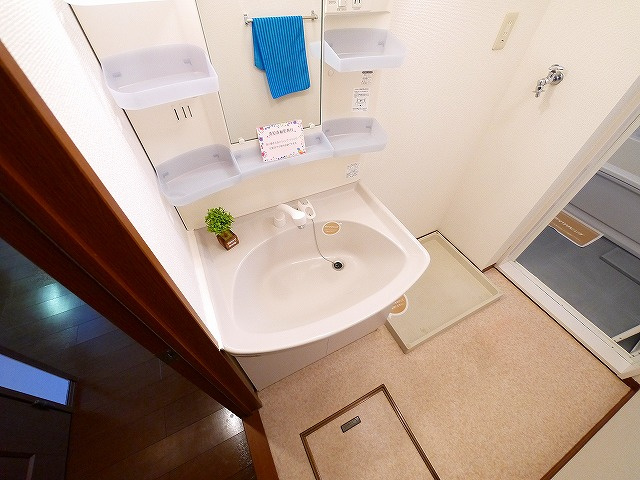 サンハイム　壱番館の洗面所|洗面所です