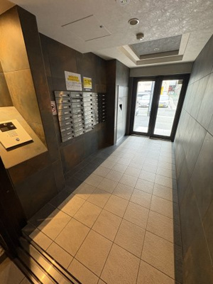 【ロビー】 | ワールドアイ神戸湊町