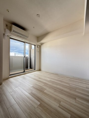 【寝室】 | ワールドアイ神戸湊町