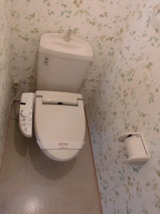 川崎市麻生区下麻生１丁目のアパートのトイレ