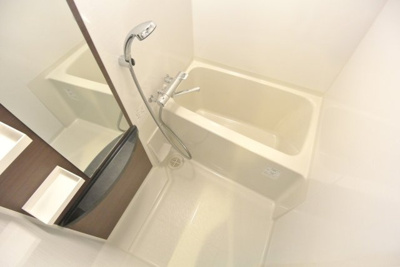 【浴室】 | アーデンタワー本町イースト