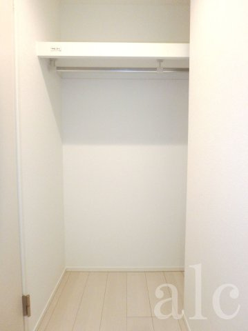 Stage北新宿Ⅱ (ステージ北新宿ツー)の収納