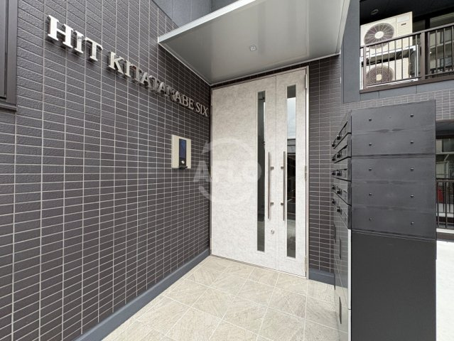 HIT KITATANABE SIXのエントランス|HIT KITATANABE SIX　エントランス