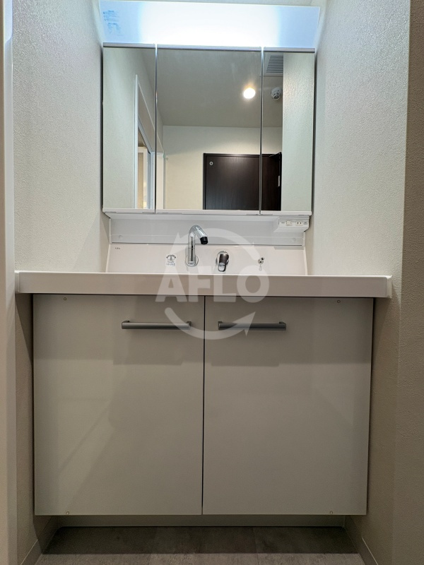 HIT KITATANABE SIXの独立洗面台|HIT KITATANABE SIX　独立洗面台