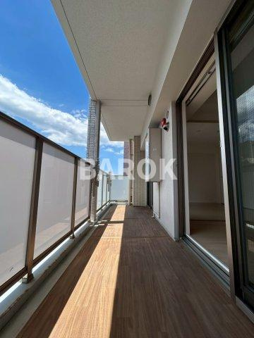 アウラビータ平尾のバルコニー