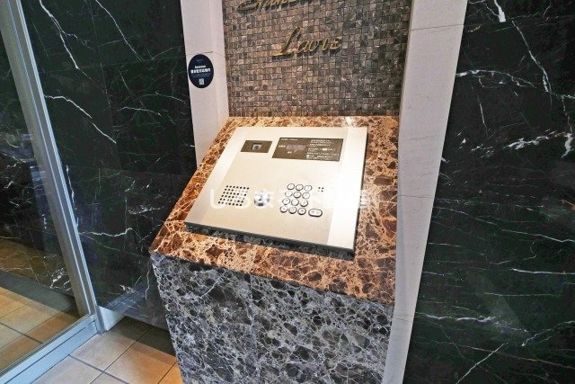 プレサンス心斎橋ラヴィのセキュリティ