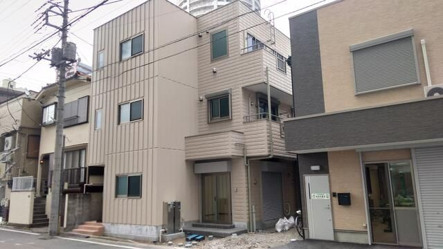 ブランドールの外観