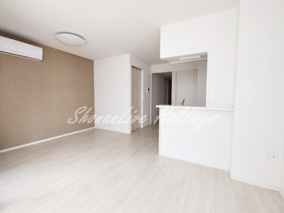 【居間・リビング】 | サン・ドゥーズ湘南 | 使いやすいリビングになります♪