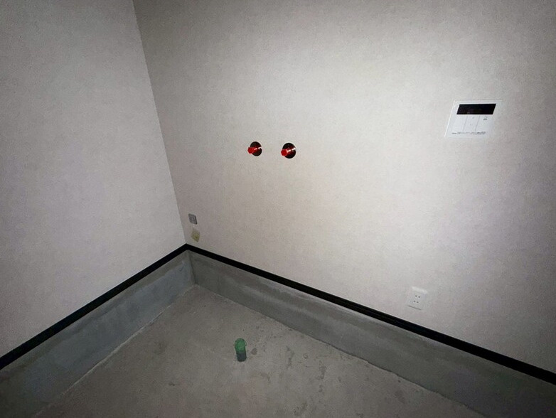 大阪市生野区中川２丁目の店舗事務所のその他