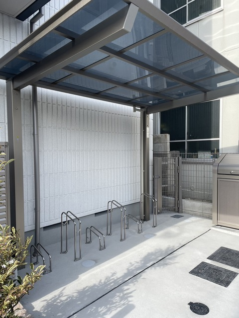 メゾン・エスポワール町屋のその他共用部分|★自転車置き場★