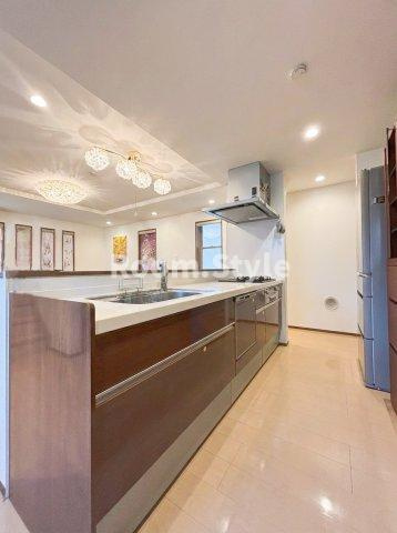 板橋区前野町3丁目戸建てのキッチン|※家具等はイメージになります