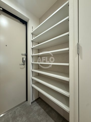 Broad阿倍野阪南町Residenceの収納|Broad阿倍野阪南町Residence　SB