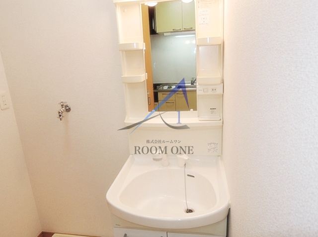 アルバ千鳥の洗面所|独立洗面台です。