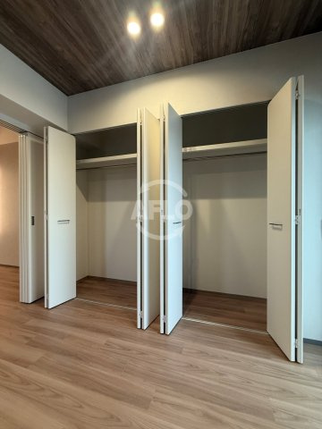 Broad阿倍野阪南町Residenceの内装|Broad阿倍野阪南町Residence　クローゼット