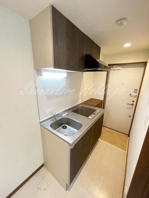 藤沢市辻堂３丁目のアパートのキッチン|広々としたキッチンです♪