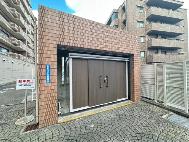 「大津」駅徒歩１１分の７階建マンション４階部分◆広々間取りの３ＬＤＫ角住戸◆シャリエ大津朝日が丘のその他|ゴミ捨て場