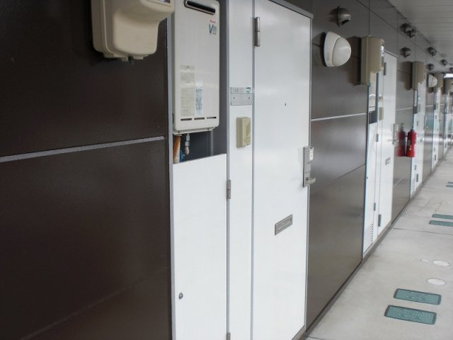 レオパレスとんびのその他|廊下