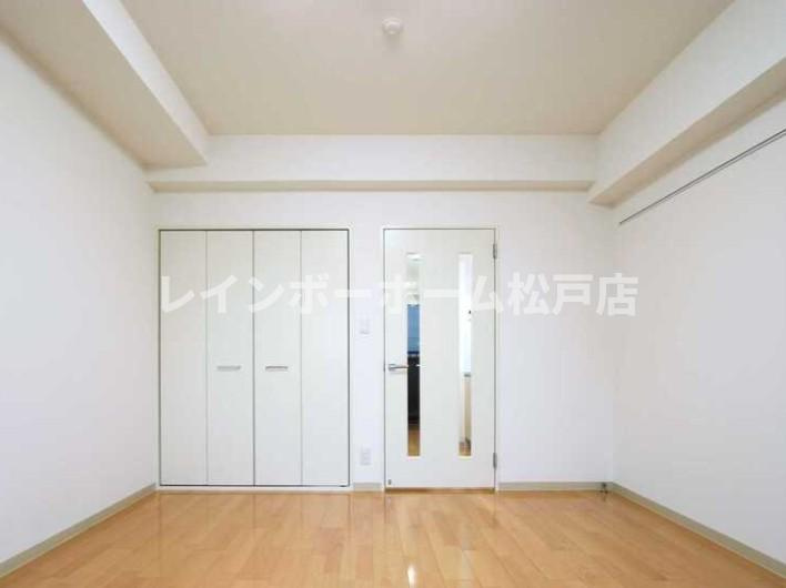 八潮市大瀬１丁目の賃貸マンション