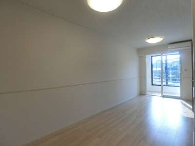 【居間・リビング】 | ヒカルサ境港外江町イーストⅠ