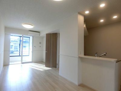 【居間・リビング】 | ヒカルサ境港外江町イーストⅠ