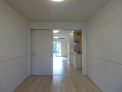 【洋室】 | ヒカルサ境港外江町イーストⅠ