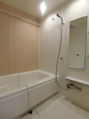 【浴室】 | ヒカルサ境港外江町イーストⅡ