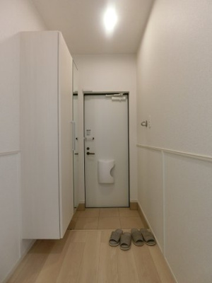 【玄関】 | ヒカルサ境港外江町イーストⅡ