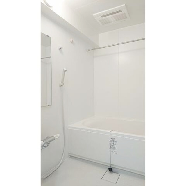 藤沢市湘南台５丁目の賃貸マンションの浴室|別部屋