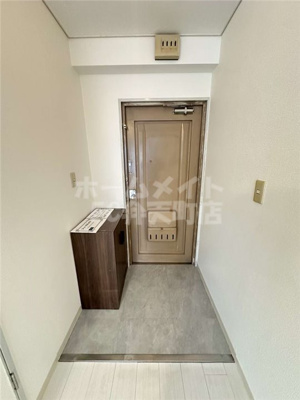 【玄関】 | ヴァンコート三軒家東