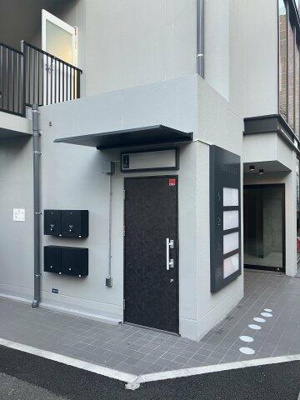 【その他】 | ＡＲＩＳＴＯ表参道Ⅱ | 直通階段（地下専用エントラン… 