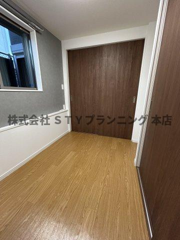 仲介手数料０円！ナビオ15の洋室