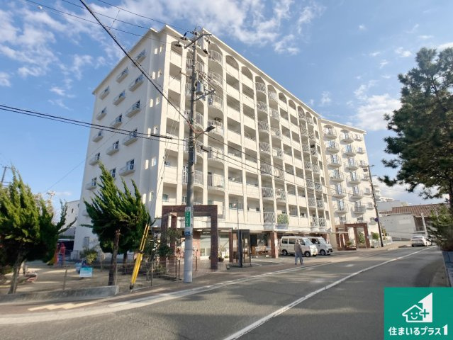 シーサイドパレス明石錦明館の外観|車通りの少ない前面道路！お子様がいらっしゃるご家族でも安心！