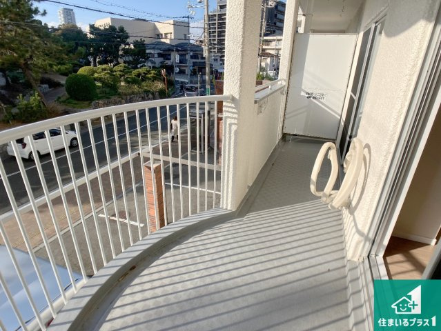 シーサイドパレス明石錦明館のバルコニー|ワイドバルコニーは洗濯物を干すスペースが広いのでご家族が多くても安心！